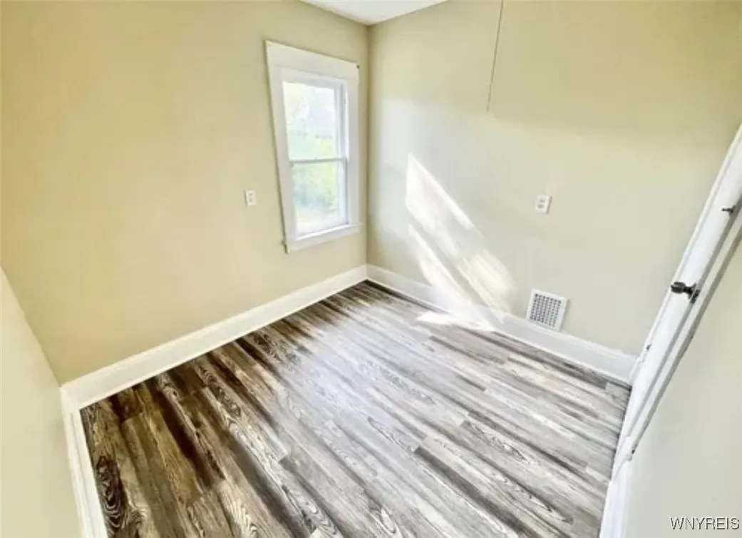 199 Berkshire Avenue, Buffalo, New York 14215, Buffalo, New York 14215, 3 Bedrooms Bedrooms, 7 Rooms Rooms,1 BathroomBathrooms,Residential,For Sale,199 Berkshire Avenue, Buffalo, New York 14215,B1609433