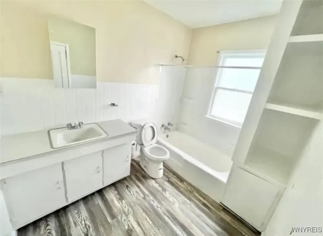 199 Berkshire Avenue, Buffalo, New York 14215, Buffalo, New York 14215, 3 Bedrooms Bedrooms, 7 Rooms Rooms,1 BathroomBathrooms,Residential,For Sale,199 Berkshire Avenue, Buffalo, New York 14215,B1609433
