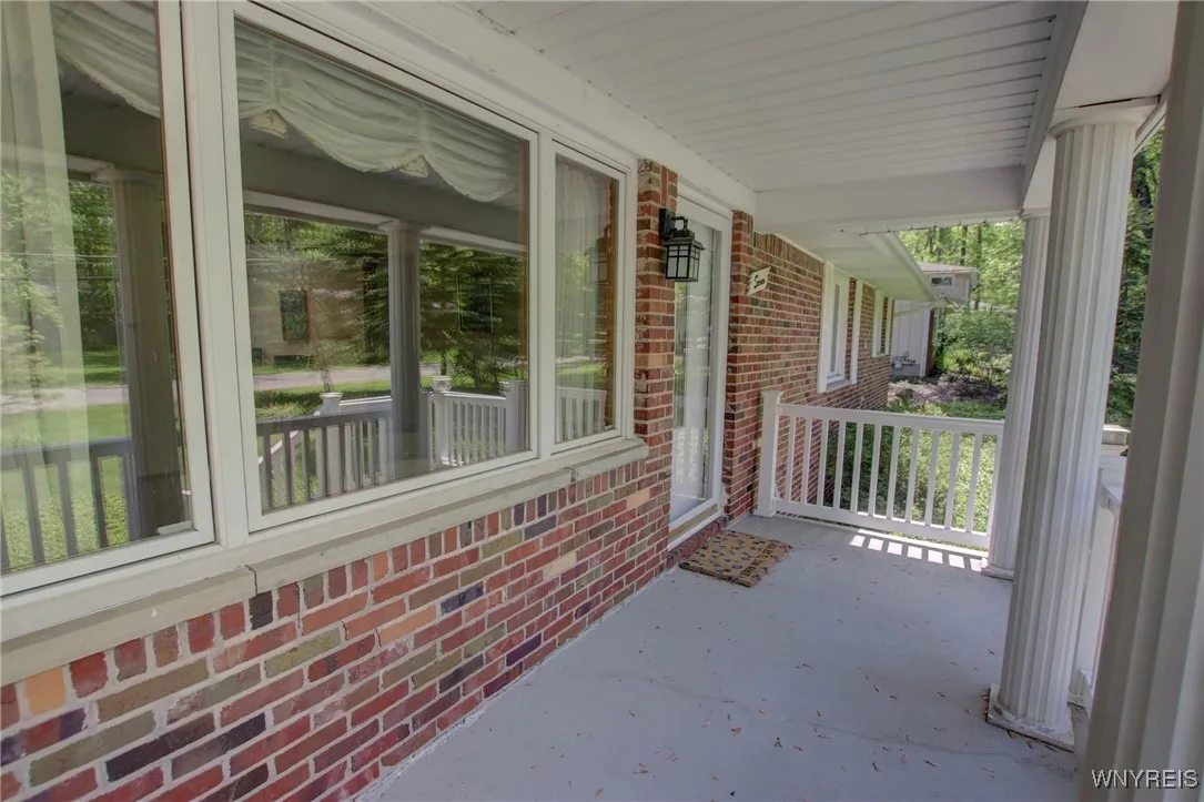 7 Forsythia Court, Orchard Park, New York 14127, Orchard Park, New York 14127, 3 Bedrooms Bedrooms, 8 Rooms Rooms,1 BathroomBathrooms,Residential,Closed,7 Forsythia Court, Orchard Park, New York 14127,B1609436