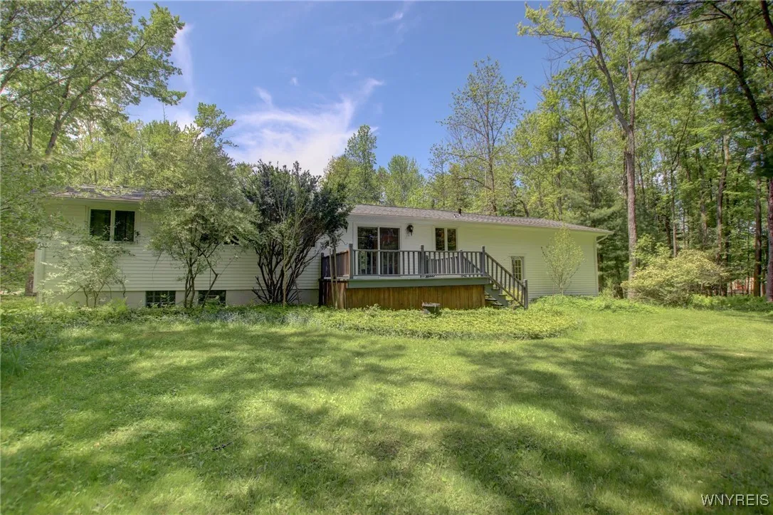 7 Forsythia Court, Orchard Park, New York 14127, Orchard Park, New York 14127, 3 Bedrooms Bedrooms, 8 Rooms Rooms,1 BathroomBathrooms,Residential,Closed,7 Forsythia Court, Orchard Park, New York 14127,B1609436