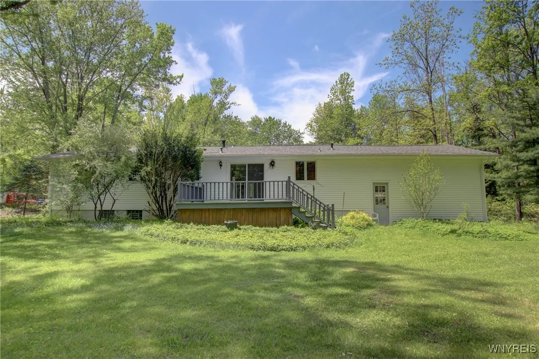 7 Forsythia Court, Orchard Park, New York 14127, Orchard Park, New York 14127, 3 Bedrooms Bedrooms, 8 Rooms Rooms,1 BathroomBathrooms,Residential,Closed,7 Forsythia Court, Orchard Park, New York 14127,B1609436