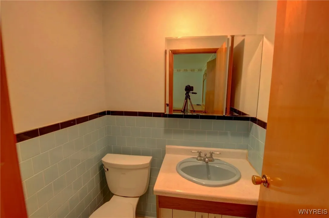 7 Forsythia Court, Orchard Park, New York 14127, Orchard Park, New York 14127, 3 Bedrooms Bedrooms, 8 Rooms Rooms,1 BathroomBathrooms,Residential,Closed,7 Forsythia Court, Orchard Park, New York 14127,B1609436