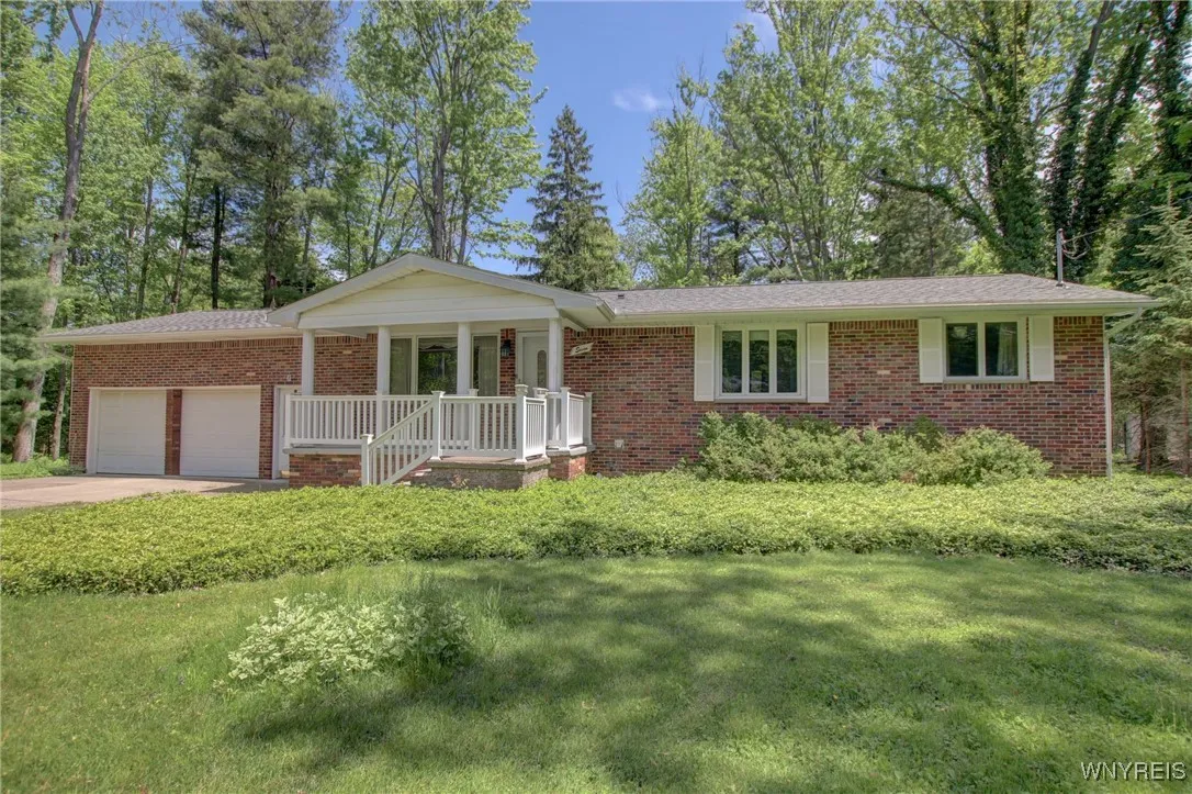 7 Forsythia Court, Orchard Park, New York 14127, Orchard Park, New York 14127, 3 Bedrooms Bedrooms, 8 Rooms Rooms,1 BathroomBathrooms,Residential,Closed,7 Forsythia Court, Orchard Park, New York 14127,B1609436