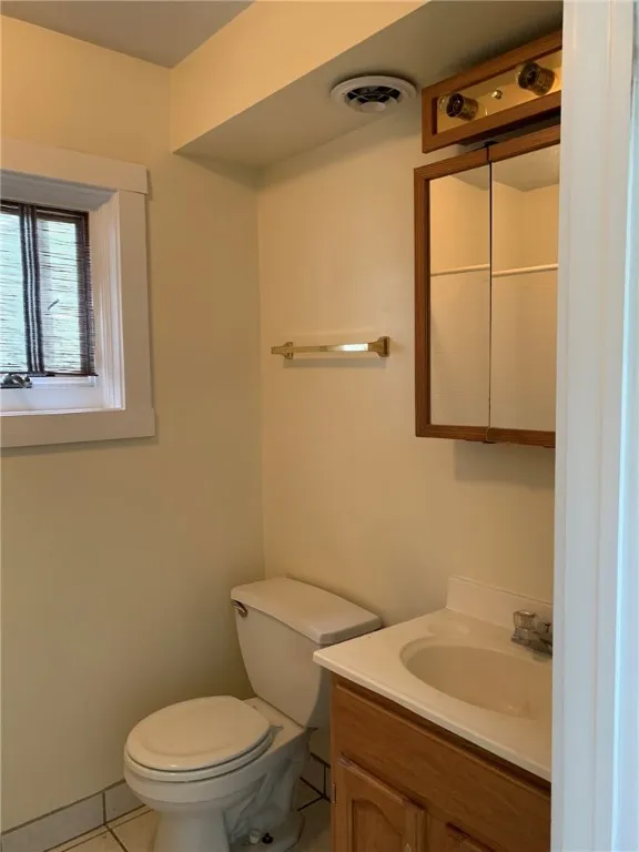 1704 Monroe Avenue, Brighton, New York 14618, Brighton, New York 14618, 1 Bedroom Bedrooms, 4 Rooms Rooms,1 BathroomBathrooms,Residential Lease,Closed,1704 Monroe Avenue, Brighton, New York 14618,R1609457
