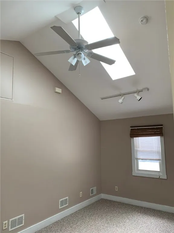1704 Monroe Avenue, Brighton, New York 14618, Brighton, New York 14618, 1 Bedroom Bedrooms, 4 Rooms Rooms,1 BathroomBathrooms,Residential Lease,Closed,1704 Monroe Avenue, Brighton, New York 14618,R1609457