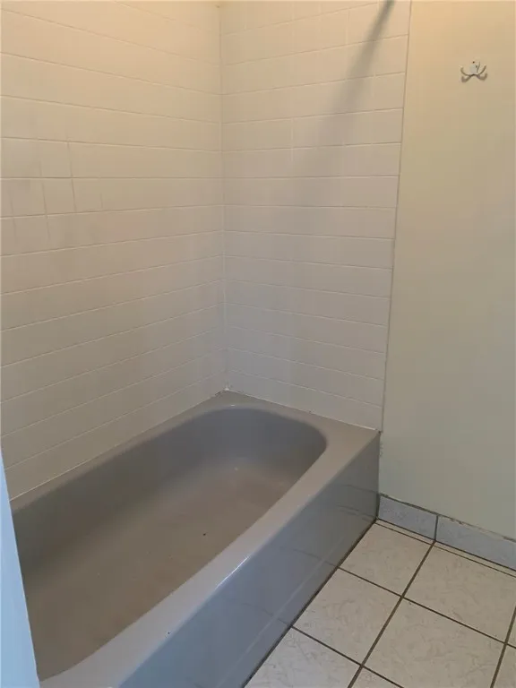 1704 Monroe Avenue, Brighton, New York 14618, Brighton, New York 14618, 1 Bedroom Bedrooms, 4 Rooms Rooms,1 BathroomBathrooms,Residential Lease,Closed,1704 Monroe Avenue, Brighton, New York 14618,R1609457