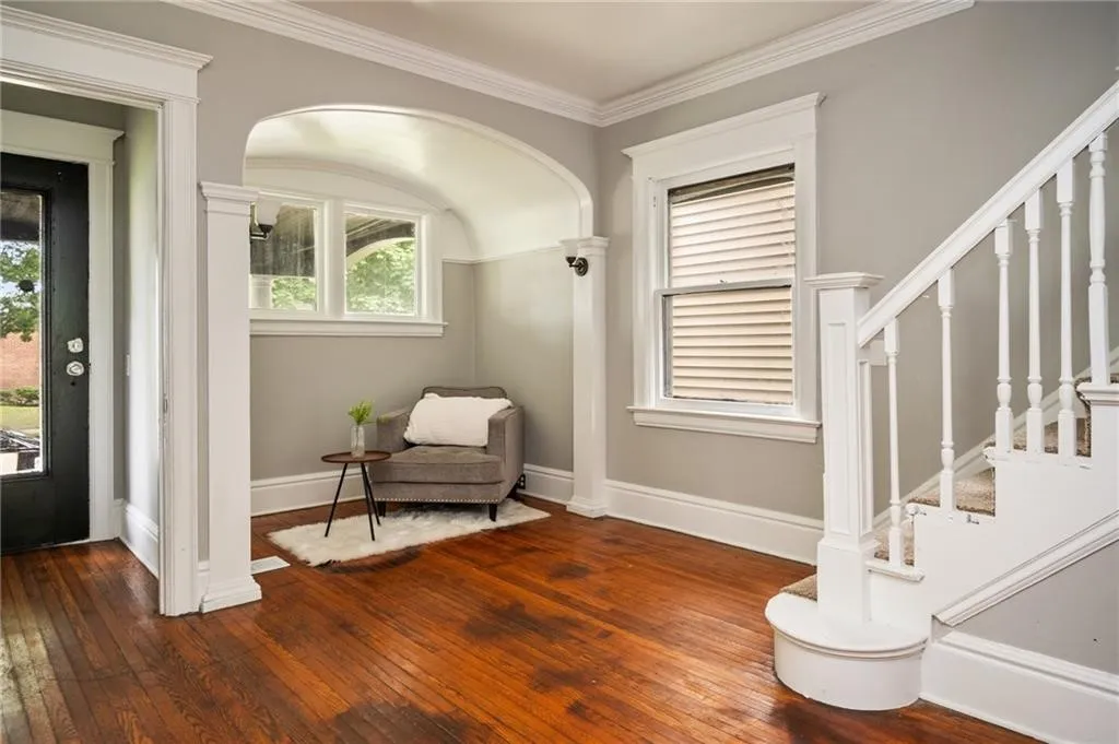 117 Kenwood Avenue, Rochester, New York 14611, Rochester, New York 14611, 3 Bedrooms Bedrooms, 7 Rooms Rooms,1 BathroomBathrooms,Residential Lease,For Rent,117 Kenwood Avenue, Rochester, New York 14611,R1609363