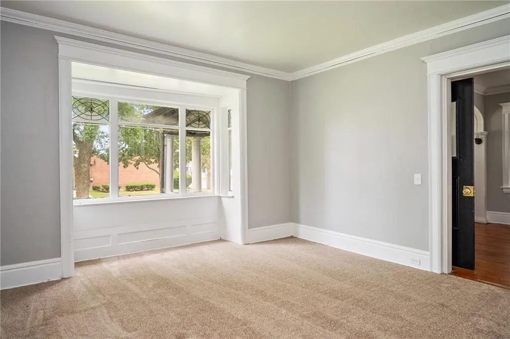 117 Kenwood Avenue, Rochester, New York 14611, Rochester, New York 14611, 3 Bedrooms Bedrooms, 7 Rooms Rooms,1 BathroomBathrooms,Residential Lease,For Rent,117 Kenwood Avenue, Rochester, New York 14611,R1609363
