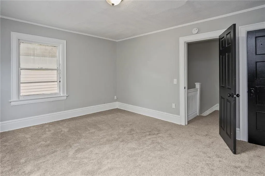 117 Kenwood Avenue, Rochester, New York 14611, Rochester, New York 14611, 3 Bedrooms Bedrooms, 7 Rooms Rooms,1 BathroomBathrooms,Residential Lease,For Rent,117 Kenwood Avenue, Rochester, New York 14611,R1609363