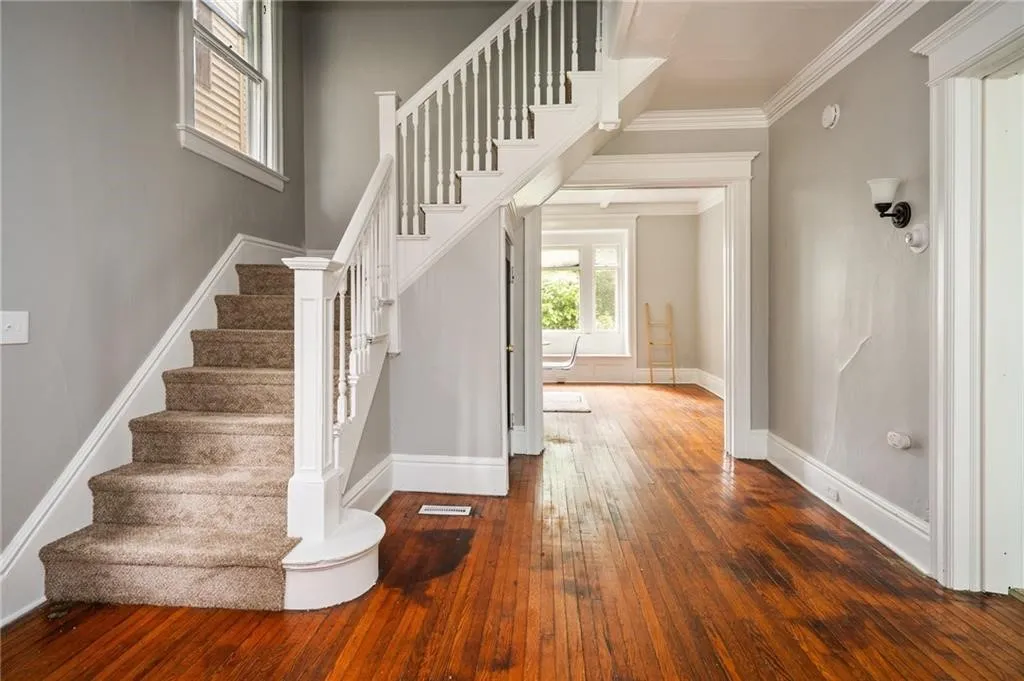 117 Kenwood Avenue, Rochester, New York 14611, Rochester, New York 14611, 3 Bedrooms Bedrooms, 7 Rooms Rooms,1 BathroomBathrooms,Residential Lease,For Rent,117 Kenwood Avenue, Rochester, New York 14611,R1609363