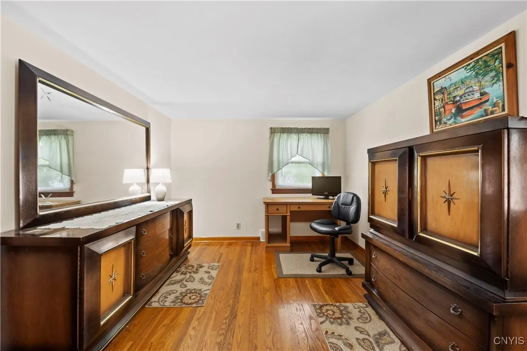 114 East Dauenhauer Street, Manlius, New York 1305, Manlius, New York 13057, 3 Bedrooms Bedrooms, 8 Rooms Rooms,2 BathroomsBathrooms,Residential,Closed,114 East Dauenhauer Street, Manlius, New York 1305,S1609204