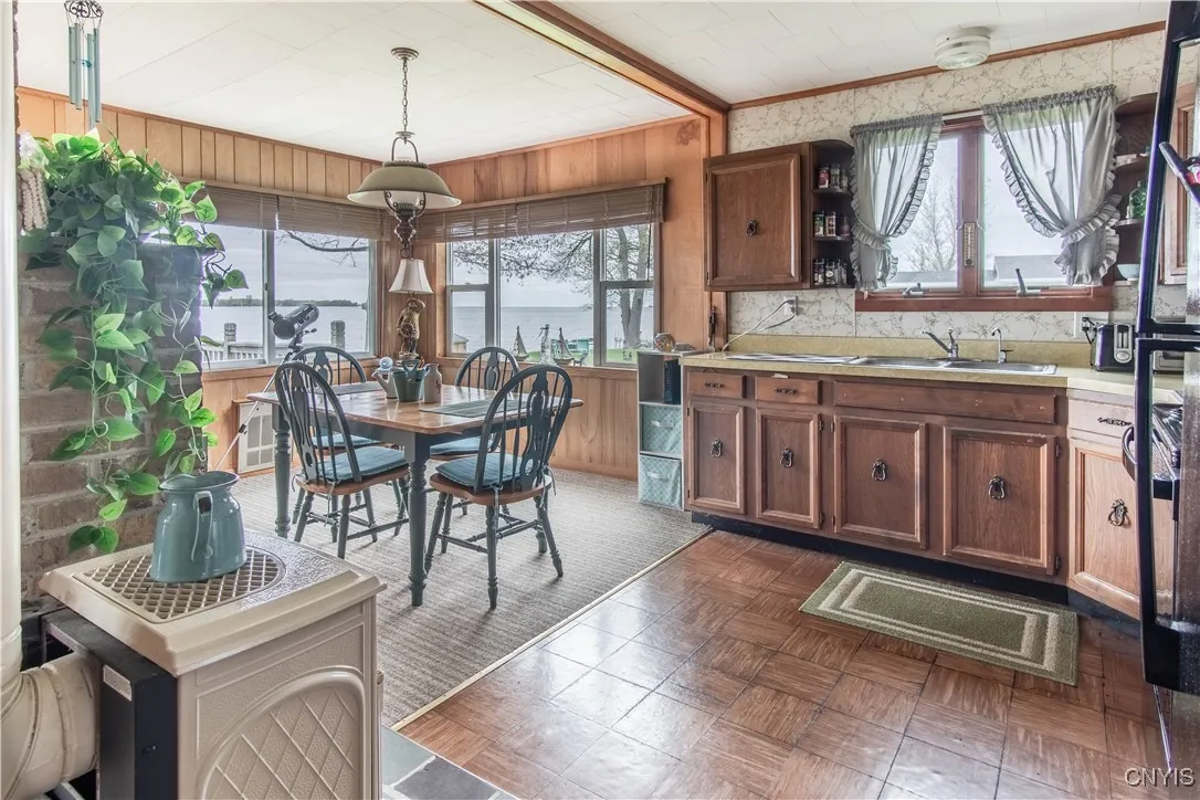 2510 Ponds Shore Drive, Cape Vincent, New York 136, Cape Vincent, New York 13618, 2 Bedrooms Bedrooms, 6 Rooms Rooms,1 BathroomBathrooms,Residential,Closed,2510 Ponds Shore Drive, Cape Vincent, New York 136,0,S1608095