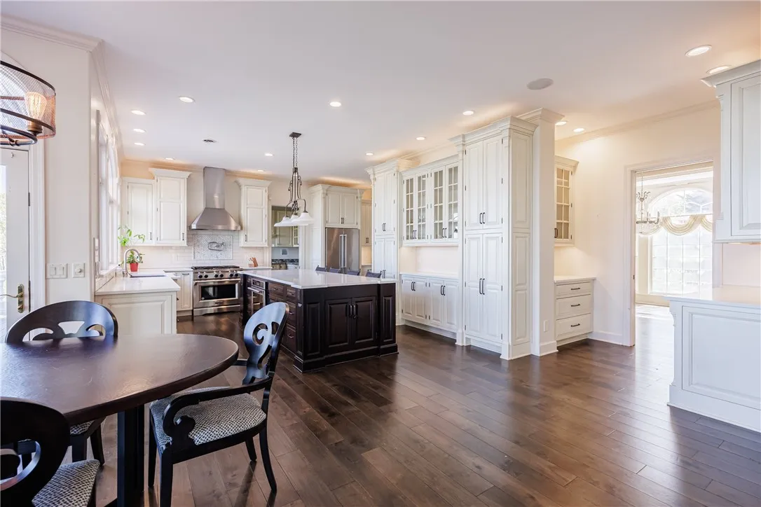 411 Sundance Trail, Webster, New York 14580, Webster, New York 14580, 6 Bedrooms Bedrooms, 13 Rooms Rooms,5 BathroomsBathrooms,Residential,Closed,411 Sundance Trail, Webster, New York 14580,0,R1608816