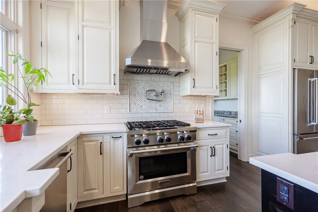 411 Sundance Trail, Webster, New York 14580, Webster, New York 14580, 6 Bedrooms Bedrooms, 13 Rooms Rooms,5 BathroomsBathrooms,Residential,Closed,411 Sundance Trail, Webster, New York 14580,0,R1608816