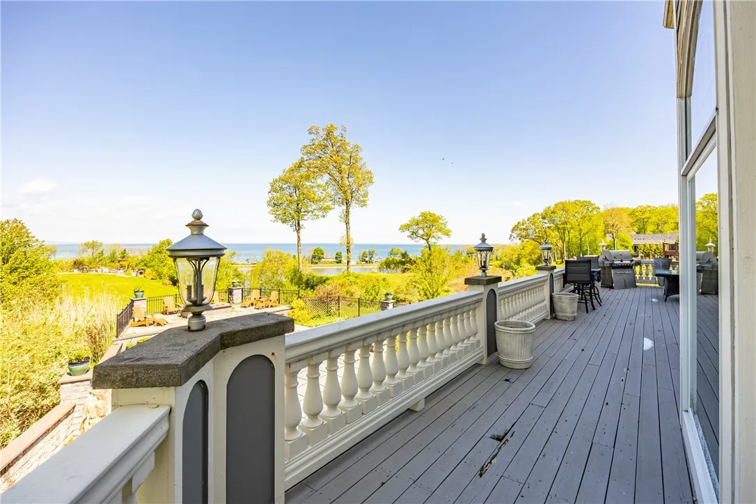 411 Sundance Trail, Webster, New York 14580, Webster, New York 14580, 6 Bedrooms Bedrooms, 13 Rooms Rooms,5 BathroomsBathrooms,Residential,Closed,411 Sundance Trail, Webster, New York 14580,0,R1608816