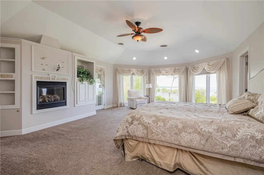 411 Sundance Trail, Webster, New York 14580, Webster, New York 14580, 6 Bedrooms Bedrooms, 13 Rooms Rooms,5 BathroomsBathrooms,Residential,Closed,411 Sundance Trail, Webster, New York 14580,0,R1608816