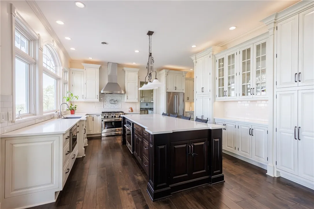 411 Sundance Trail, Webster, New York 14580, Webster, New York 14580, 6 Bedrooms Bedrooms, 13 Rooms Rooms,5 BathroomsBathrooms,Residential,Closed,411 Sundance Trail, Webster, New York 14580,0,R1608816