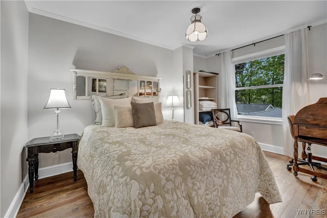 1225 West Arnold Drive, Hamburg, New York 14085, Hamburg, New York 14085, 5 Bedrooms Bedrooms, 11 Rooms Rooms,3 BathroomsBathrooms,Residential,Closed,1225 West Arnold Drive, Hamburg, New York 14085,0,B1607858