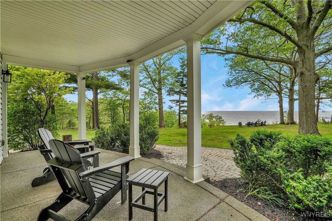 1225 West Arnold Drive, Hamburg, New York 14085, Hamburg, New York 14085, 5 Bedrooms Bedrooms, 11 Rooms Rooms,3 BathroomsBathrooms,Residential,Closed,1225 West Arnold Drive, Hamburg, New York 14085,0,B1607858