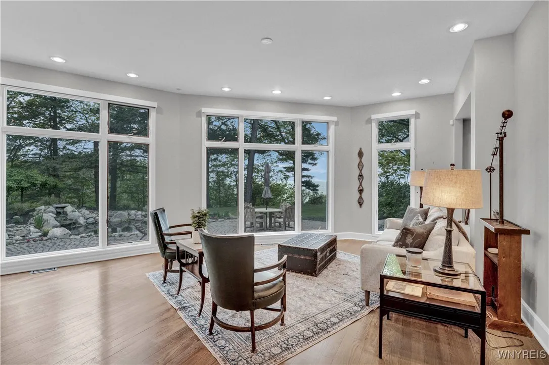 1225 West Arnold Drive, Hamburg, New York 14085, Hamburg, New York 14085, 5 Bedrooms Bedrooms, 11 Rooms Rooms,3 BathroomsBathrooms,Residential,Closed,1225 West Arnold Drive, Hamburg, New York 14085,0,B1607858