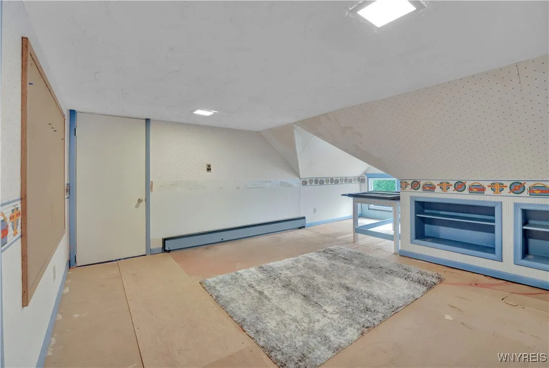 1225 West Arnold Drive, Hamburg, New York 14085, Hamburg, New York 14085, 5 Bedrooms Bedrooms, 11 Rooms Rooms,3 BathroomsBathrooms,Residential,Closed,1225 West Arnold Drive, Hamburg, New York 14085,0,B1607858