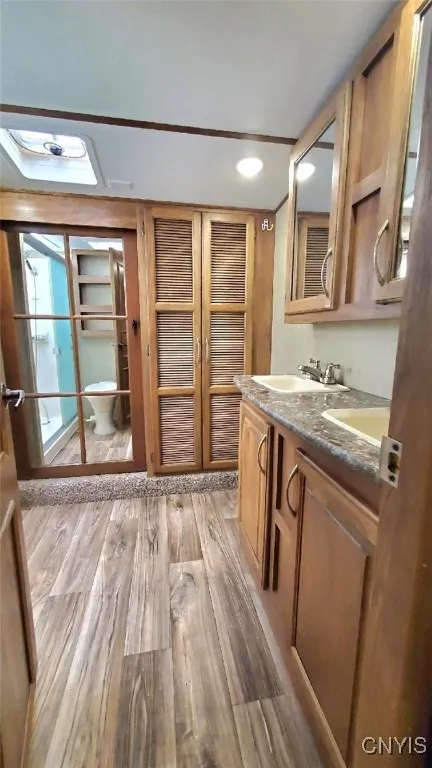 fifth wheel interior