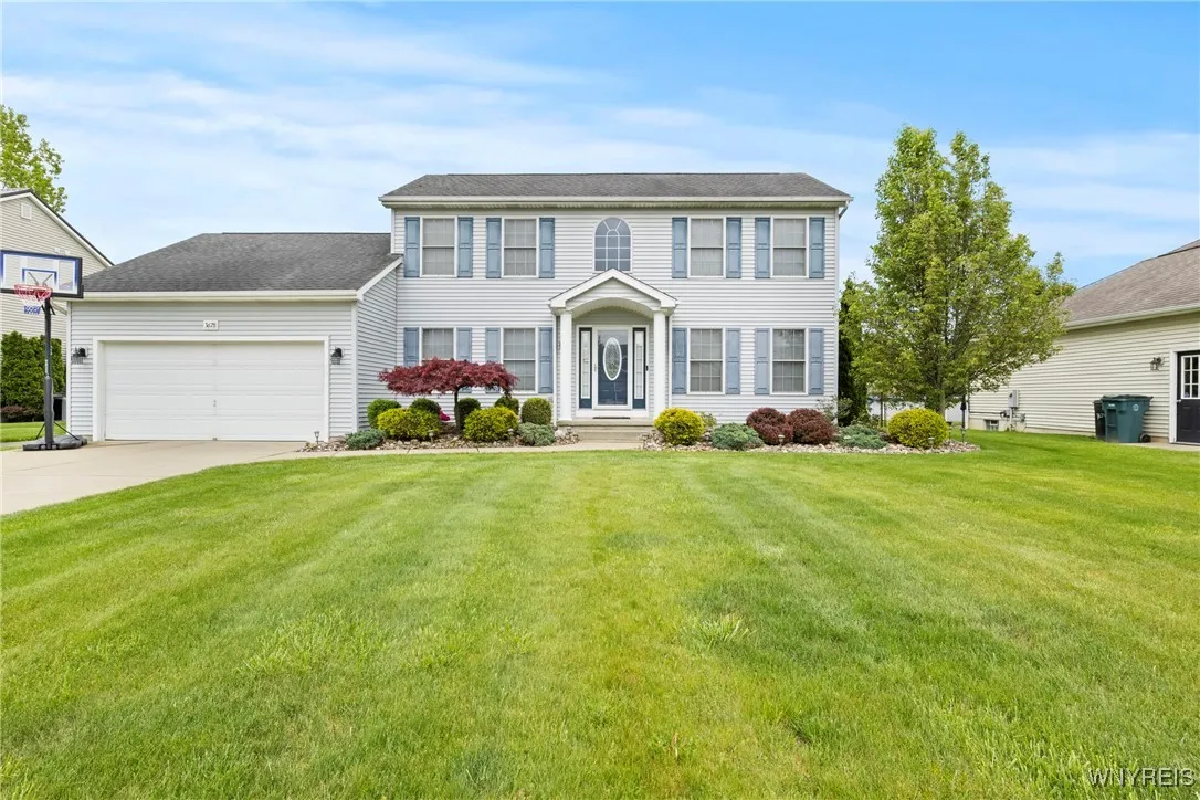 3628 Kelsey Lane, Wheatfield, New York 14120, Wheatfield, New York 14120, 3 Bedrooms Bedrooms, 6 Rooms Rooms,2 BathroomsBathrooms,Residential,Closed,3628 Kelsey Lane, Wheatfield, New York 14120,B1608624