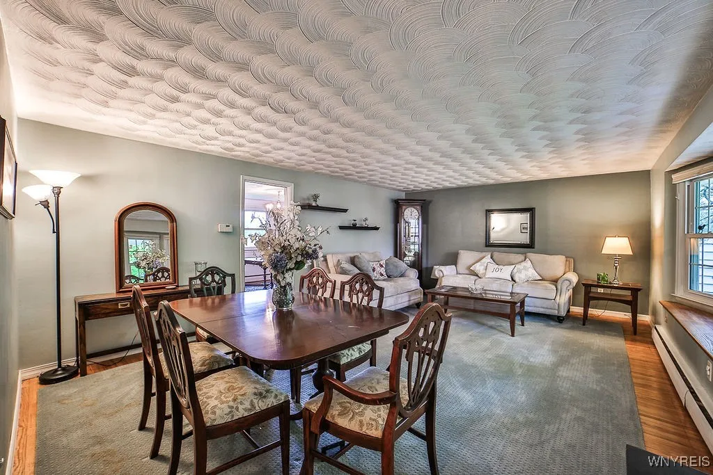 103 Red Oak Drive, Amherst, New York 14221, Amherst, New York 14221, 4 Bedrooms Bedrooms, 8 Rooms Rooms,1 BathroomBathrooms,Residential,Closed,103 Red Oak Drive, Amherst, New York 14221,B1609522