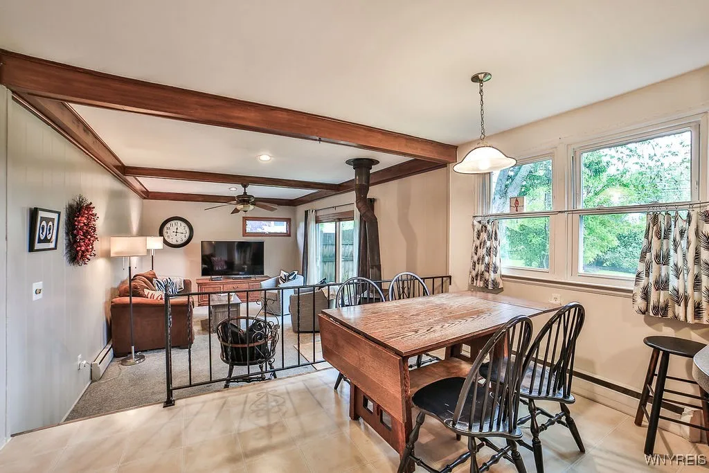 103 Red Oak Drive, Amherst, New York 14221, Amherst, New York 14221, 4 Bedrooms Bedrooms, 8 Rooms Rooms,1 BathroomBathrooms,Residential,Closed,103 Red Oak Drive, Amherst, New York 14221,B1609522