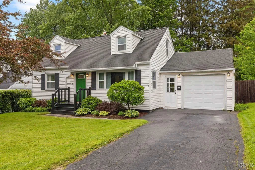 117 Terrace Drive, Camillus, New York 13219, Camillus, New York 13219, 4 Bedrooms Bedrooms, 10 Rooms Rooms,2 BathroomsBathrooms,Residential,Closed,117 Terrace Drive, Camillus, New York 13219,S1609581