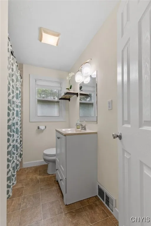 117 Terrace Drive, Camillus, New York 13219, Camillus, New York 13219, 4 Bedrooms Bedrooms, 10 Rooms Rooms,2 BathroomsBathrooms,Residential,Closed,117 Terrace Drive, Camillus, New York 13219,S1609581