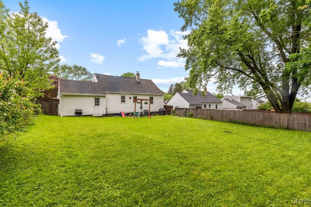 117 Terrace Drive, Camillus, New York 13219, Camillus, New York 13219, 4 Bedrooms Bedrooms, 10 Rooms Rooms,2 BathroomsBathrooms,Residential,Closed,117 Terrace Drive, Camillus, New York 13219,S1609581