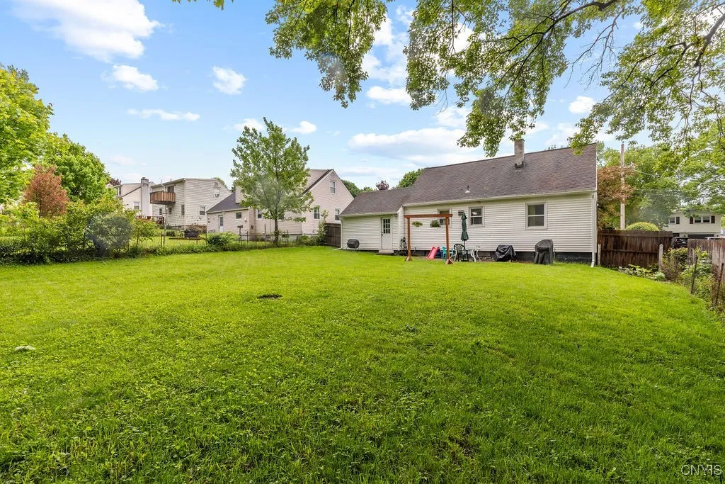 117 Terrace Drive, Camillus, New York 13219, Camillus, New York 13219, 4 Bedrooms Bedrooms, 10 Rooms Rooms,2 BathroomsBathrooms,Residential,Closed,117 Terrace Drive, Camillus, New York 13219,S1609581