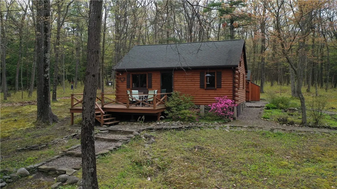 8172 Saunders Hill Road, Naples, New York 14512, Naples, New York 14512, 2 Bedrooms Bedrooms, 6 Rooms Rooms,1 BathroomBathrooms,Residential,Closed,8172 Saunders Hill Road, Naples, New York 14512,R1604466