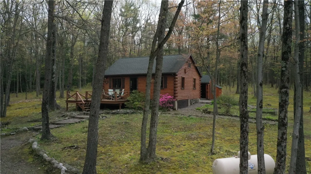 8172 Saunders Hill Road, Naples, New York 14512, Naples, New York 14512, 2 Bedrooms Bedrooms, 6 Rooms Rooms,1 BathroomBathrooms,Residential,Closed,8172 Saunders Hill Road, Naples, New York 14512,R1604466