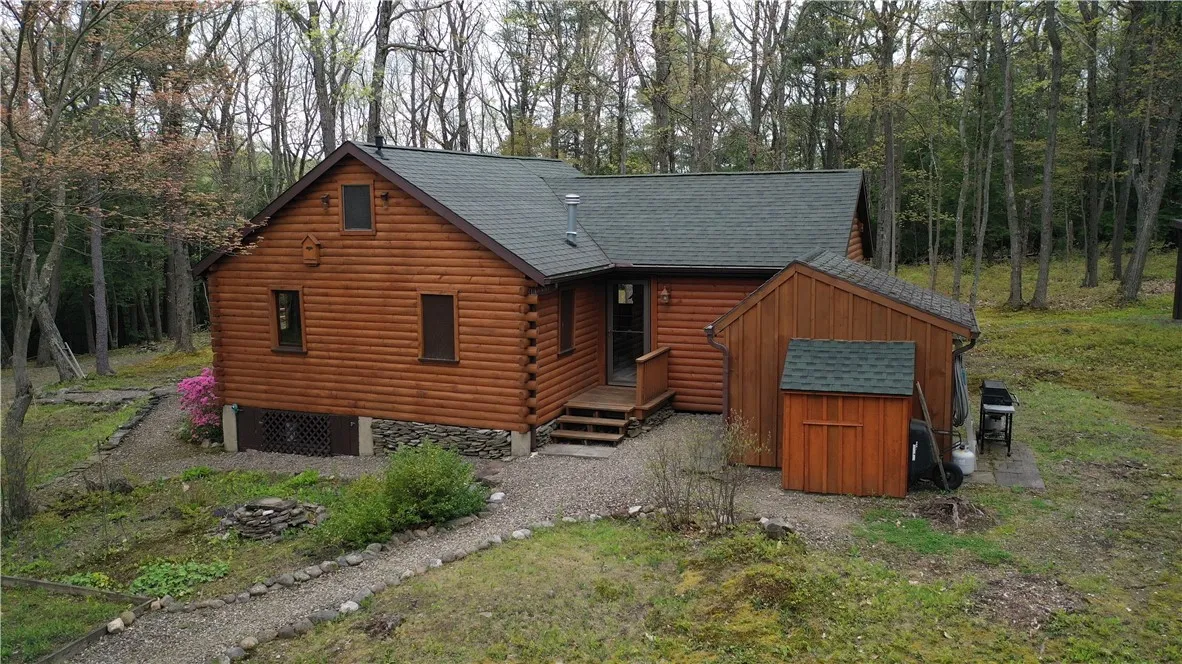 8172 Saunders Hill Road, Naples, New York 14512, Naples, New York 14512, 2 Bedrooms Bedrooms, 6 Rooms Rooms,1 BathroomBathrooms,Residential,Closed,8172 Saunders Hill Road, Naples, New York 14512,R1604466