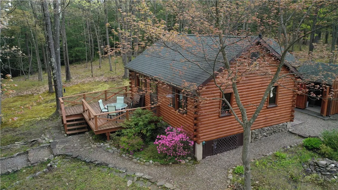 8172 Saunders Hill Road, Naples, New York 14512, Naples, New York 14512, 2 Bedrooms Bedrooms, 6 Rooms Rooms,1 BathroomBathrooms,Residential,Closed,8172 Saunders Hill Road, Naples, New York 14512,R1604466