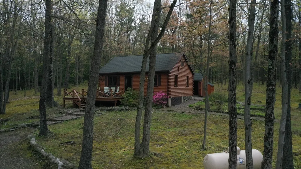 8172 Saunders Hill Road, Naples, New York 14512, Naples, New York 14512, 2 Bedrooms Bedrooms, 6 Rooms Rooms,1 BathroomBathrooms,Residential,Closed,8172 Saunders Hill Road, Naples, New York 14512,R1604466