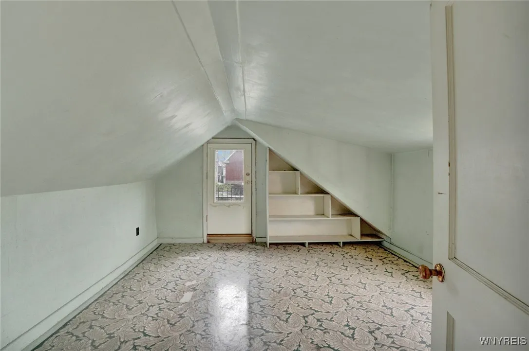 26 Berry Avenue, Lackawanna, New York 14218, Lackawanna, New York 14218, 6 Bedrooms Bedrooms, 12 Rooms Rooms,2 BathroomsBathrooms,Residential,Closed,26 Berry Avenue, Lackawanna, New York 14218,B1609576