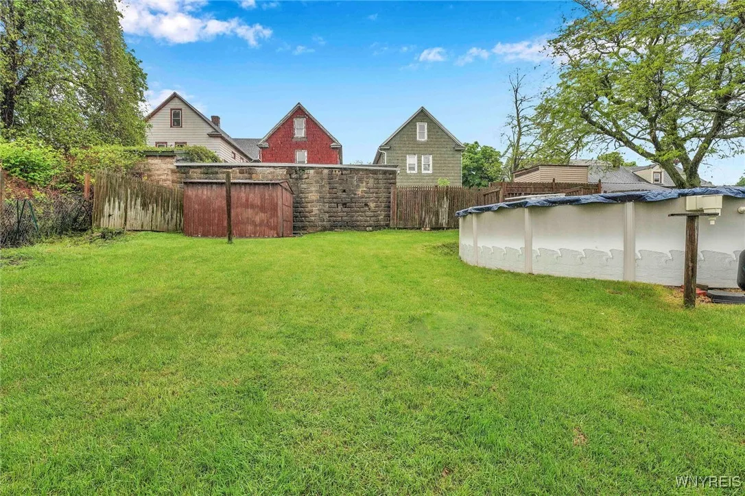 26 Berry Avenue, Lackawanna, New York 14218, Lackawanna, New York 14218, 6 Bedrooms Bedrooms, 12 Rooms Rooms,2 BathroomsBathrooms,Residential,Closed,26 Berry Avenue, Lackawanna, New York 14218,B1609576
