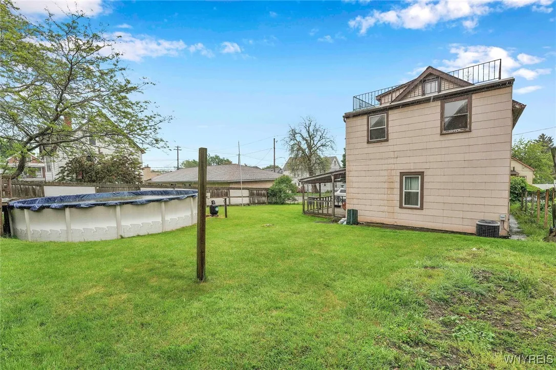 26 Berry Avenue, Lackawanna, New York 14218, Lackawanna, New York 14218, 6 Bedrooms Bedrooms, 12 Rooms Rooms,2 BathroomsBathrooms,Residential,Closed,26 Berry Avenue, Lackawanna, New York 14218,B1609576