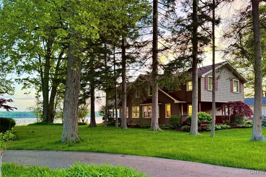 97 Burtis Point Road, Owasco, New York 13021, Owasco, New York 13021, 5 Bedrooms Bedrooms, 8 Rooms Rooms,2 BathroomsBathrooms,Residential,Closed,97 Burtis Point Road, Owasco, New York 13021,S1608591