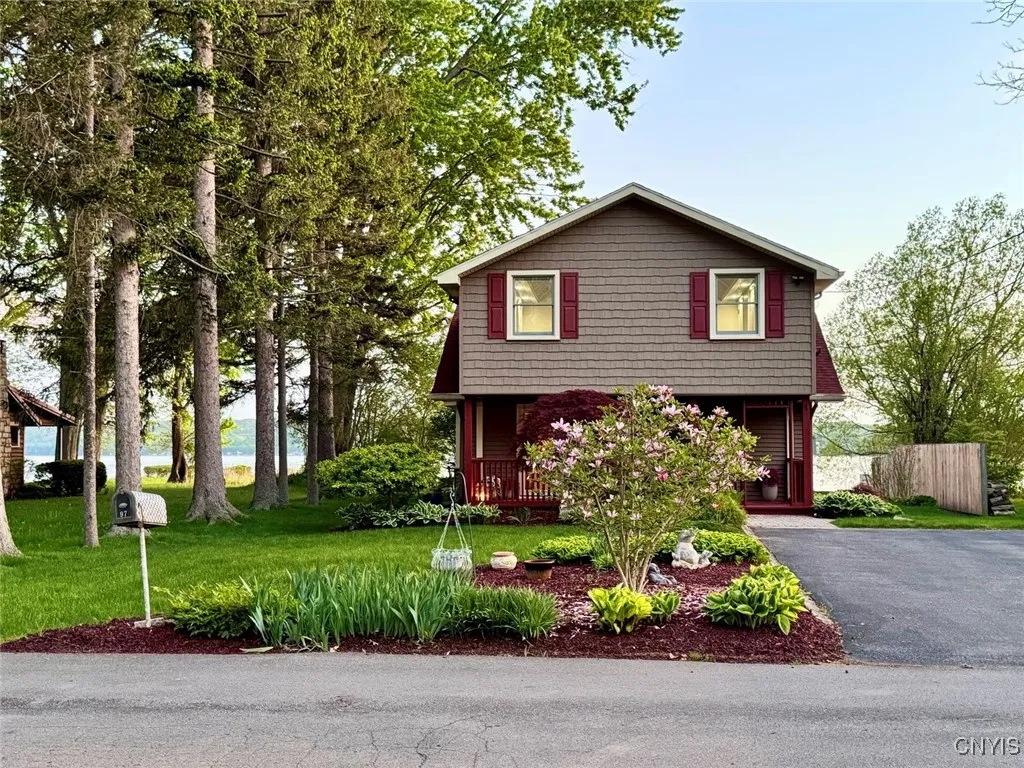 97 Burtis Point Road, Owasco, New York 13021, Owasco, New York 13021, 5 Bedrooms Bedrooms, 8 Rooms Rooms,2 BathroomsBathrooms,Residential,Closed,97 Burtis Point Road, Owasco, New York 13021,S1608591