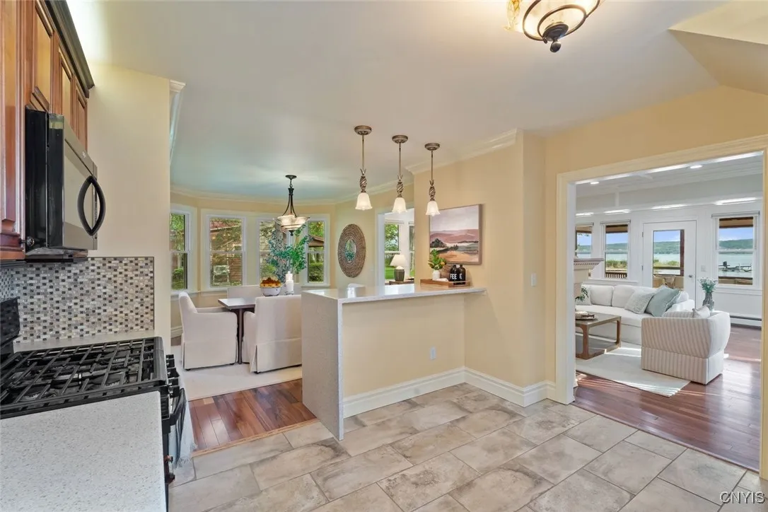 97 Burtis Point Road, Owasco, New York 13021, Owasco, New York 13021, 5 Bedrooms Bedrooms, 8 Rooms Rooms,2 BathroomsBathrooms,Residential,Closed,97 Burtis Point Road, Owasco, New York 13021,S1608591