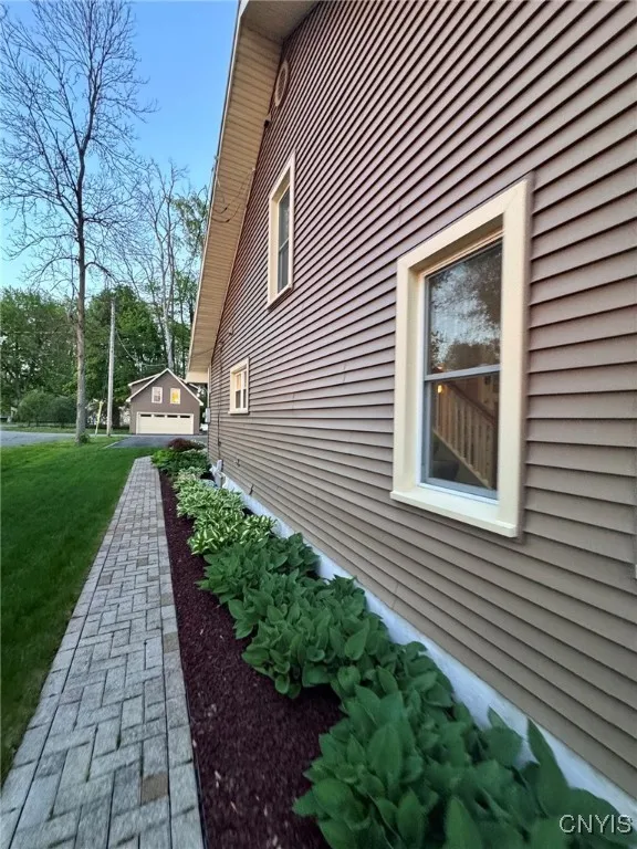 97 Burtis Point Road, Owasco, New York 13021, Owasco, New York 13021, 5 Bedrooms Bedrooms, 8 Rooms Rooms,2 BathroomsBathrooms,Residential,Closed,97 Burtis Point Road, Owasco, New York 13021,S1608591