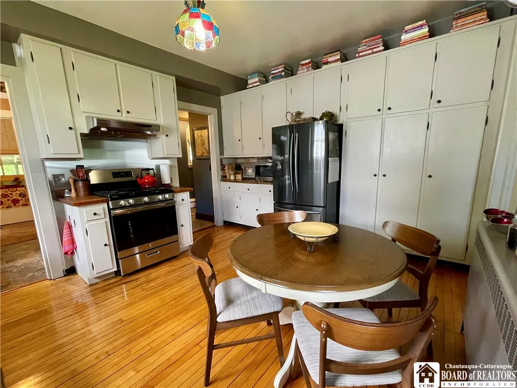 28 North Washington Street, Randolph, New York 147, Randolph, New York 14772, 3 Bedrooms Bedrooms, 8 Rooms Rooms,1 BathroomBathrooms,Residential,Closed,28 North Washington Street, Randolph, New York 147,R1609588