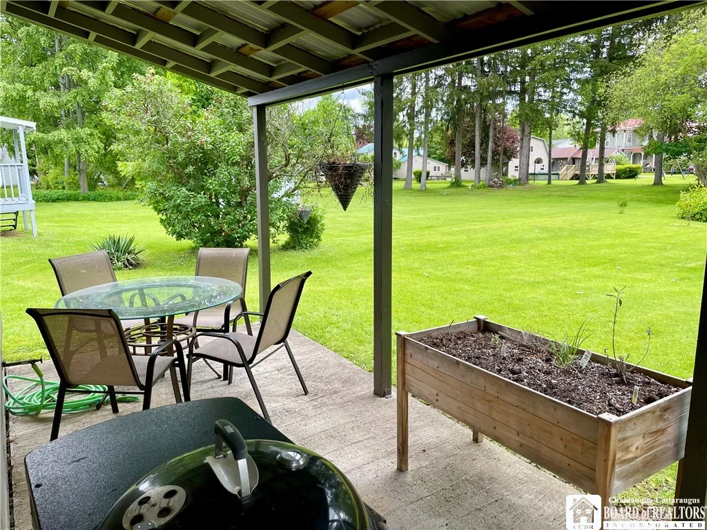 28 North Washington Street, Randolph, New York 147, Randolph, New York 14772, 3 Bedrooms Bedrooms, 8 Rooms Rooms,1 BathroomBathrooms,Residential,Closed,28 North Washington Street, Randolph, New York 147,R1609588