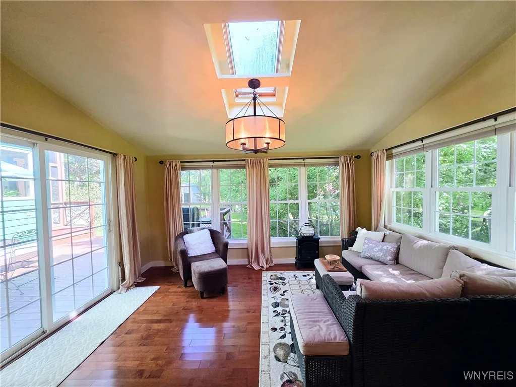 3666 South Hill Road, Hamburg, New York 14075, Hamburg, New York 14075, 3 Bedrooms Bedrooms, 9 Rooms Rooms,2 BathroomsBathrooms,Residential,Closed,3666 South Hill Road, Hamburg, New York 14075,B1606920