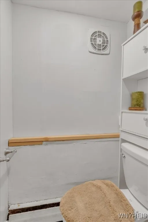 224 Dalton Drive, Tonawanda-town, New York 14223, Tonawanda, New York 14223, 3 Bedrooms Bedrooms, 7 Rooms Rooms,1 BathroomBathrooms,Residential,Closed,224 Dalton Drive, Tonawanda-town, New York 14223,B1609527
