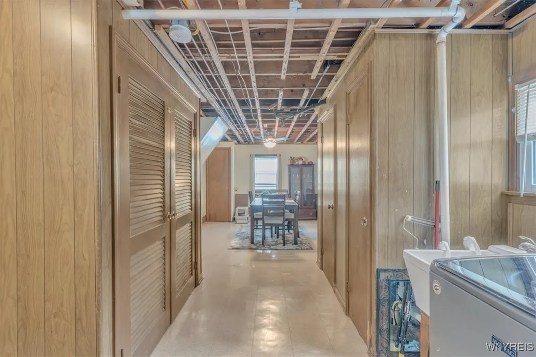 224 Dalton Drive, Tonawanda-town, New York 14223, Tonawanda, New York 14223, 3 Bedrooms Bedrooms, 7 Rooms Rooms,1 BathroomBathrooms,Residential,Closed,224 Dalton Drive, Tonawanda-town, New York 14223,B1609527
